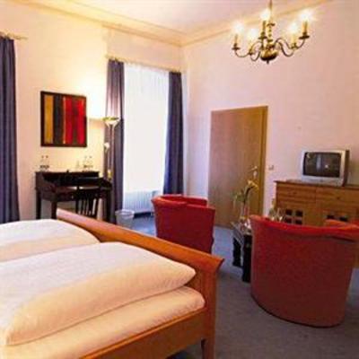 фото отеля Schlosshotel Domane Walberberg