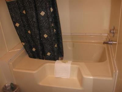 фото отеля Budget Inn Lynchburg And Bedford