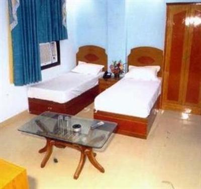 фото отеля Naman Palace Hotel New Delhi