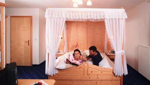 фото отеля Hotel Bergfrieden