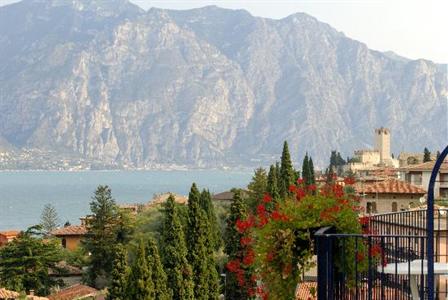 фото отеля Hotel Capri Malcesine