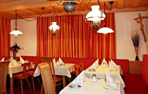 фото отеля Hotel Garni Viktoria Sankt Anton am Arlberg