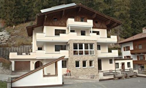 фото отеля Hotel Garni Viktoria Sankt Anton am Arlberg