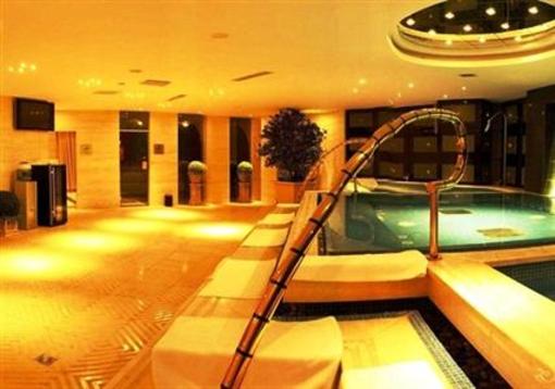 фото отеля Binyue Hotel Hohhot