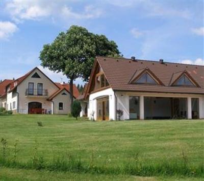 фото отеля Penzion U Kastanu