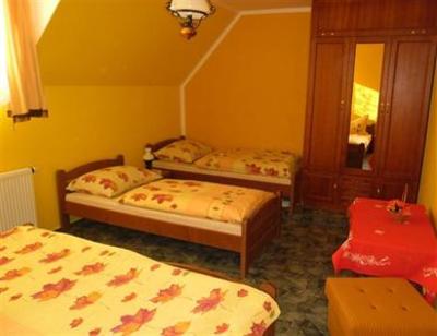 фото отеля Penzion U Kastanu