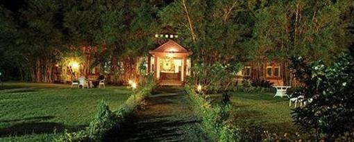 фото отеля Pench Jungle Camp