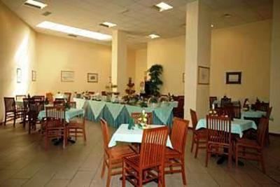 фото отеля Continental Hotel Carmagnola