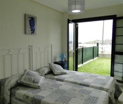 фото отеля Apartamentos El Pinedo