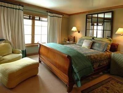 фото отеля Oxford Court Village Beaver Creek