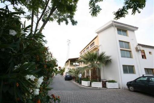 фото отеля Hotel Company