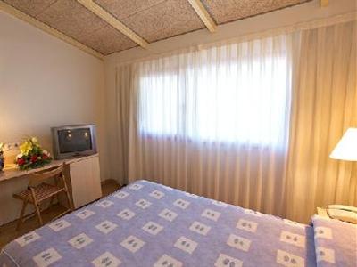 фото отеля Basic Hotel Olerdola