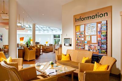 фото отеля Parkhotel Rugen Bergen auf Rügen