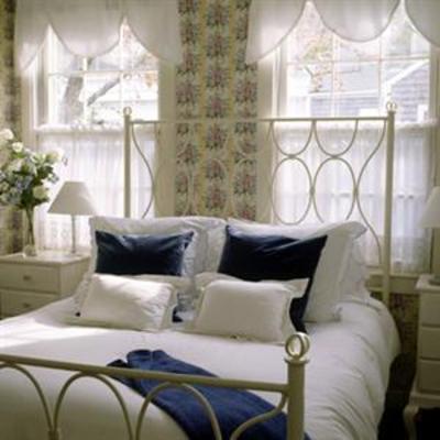 фото отеля Nantucket Whaler Guest House