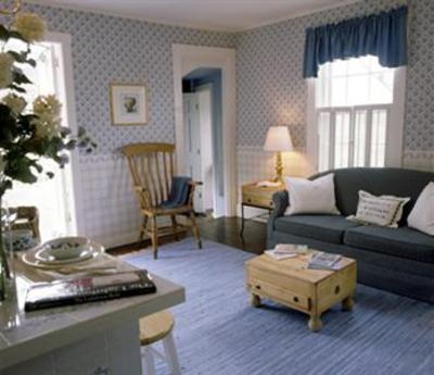 фото отеля Nantucket Whaler Guest House