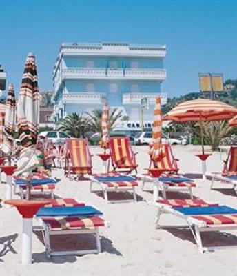 фото отеля Hotel Caraibi