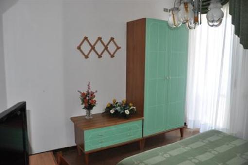 фото отеля Hotel Caraibi
