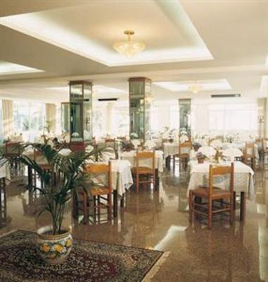 фото отеля Hotel Caraibi