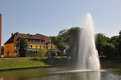 фото отеля Hotel Kaiserhof Juelich