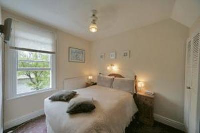 фото отеля Riverside Walk Guest House York