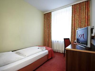 фото отеля Mercure Hotel Munchen am Olympiapark