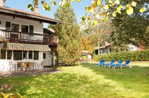 фото отеля Franks Ferienvilla Oberstdorf