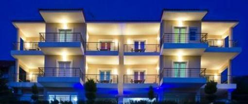фото отеля Andrews Apartments Nafplion