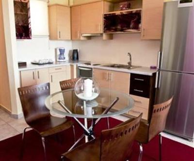 фото отеля Andrews Apartments Nafplion
