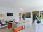 фото отеля Ron's Beach House Byron Bay