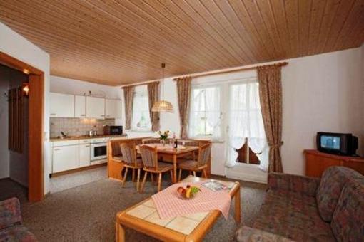 фото отеля Hotel-Gasthof Hirschen