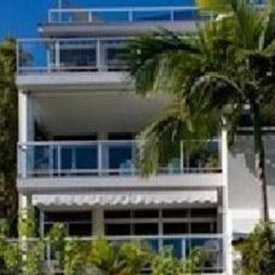 фото отеля Outlook Private Holiday Apartment