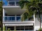 фото отеля Outlook Private Holiday Apartment
