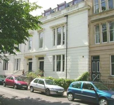 фото отеля Lansdowne Garden Apartment