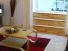 фото отеля Lansdowne Garden Apartment