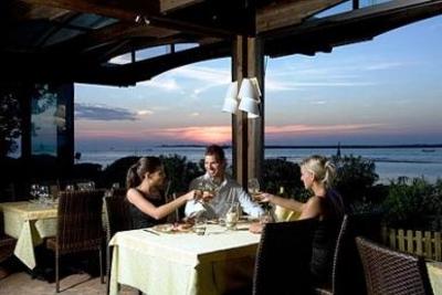 фото отеля Porto San Vito