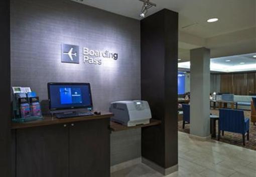 фото отеля Courtyard by Marriott Winston-Salem Hanes Mall