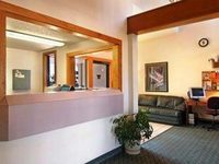 Super 8 Moorhead