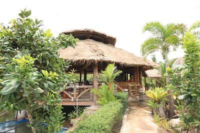 фото отеля Amazon Bungalow