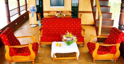 фото отеля House Boat Grandeur