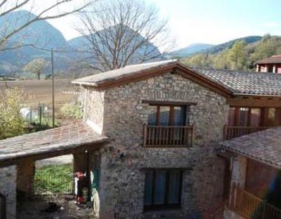 фото отеля Hostal de la Rovira Montagut i Oix