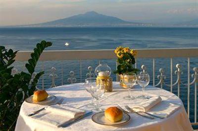 фото отеля Hotel Regina Sorrento