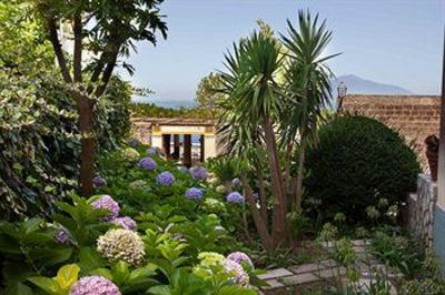 фото отеля Hotel Regina Sorrento