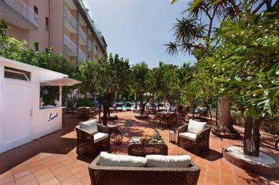 фото отеля Hotel Regina Sorrento