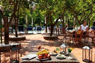 фото отеля Hotel Regina Sorrento