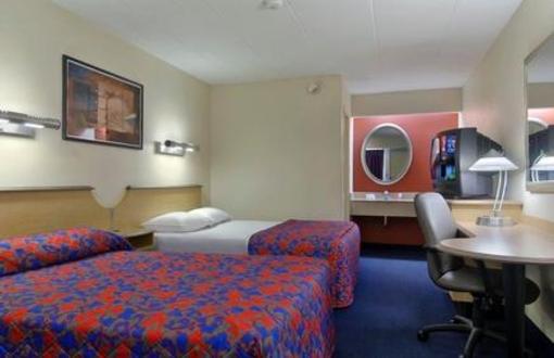 фото отеля Red Roof Inn Detroit Plymouth