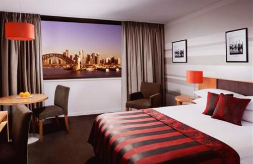 фото отеля North Sydney Harbourview Hotel