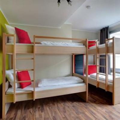 фото отеля Meininger Hotel Koln City Center