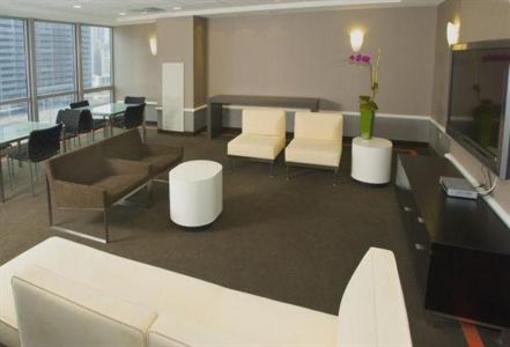 фото отеля Oakwood Apartments At The Tides Chicago