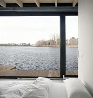 фото отеля Old Town Apartments FLODD Floating Home