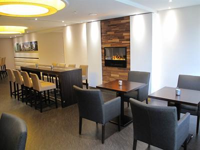 фото отеля Hotel Engelhardt Pfullingen